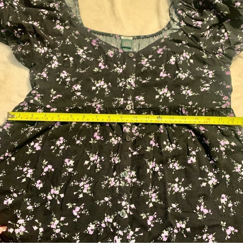 Wild Fable Boho Dress Medium Black Floral Purple Green Flowy Puff Sleeves - Picture 13 of 16